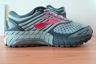 brooks shoes ariel