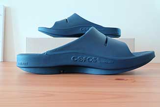 Review - OOFOS OOahh Slide Sandals 