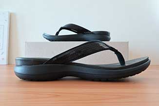 crocs sandals with arch support