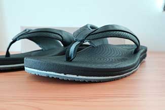 new balance flip flops with arch support women's